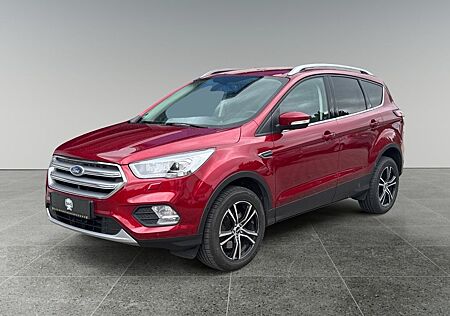 Ford Kuga Titanium 4x4/Automatik/AHK/8fach