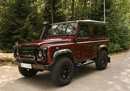 Land Rover Defender 90 BLACK-DESIGN