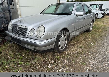 Mercedes-Benz E 280 W 210