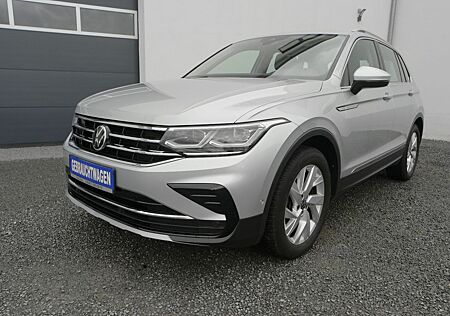 VW Tiguan Volkswagen 1.5 TSI Elegance*DSG*Navi*ACC*IQ.Light*