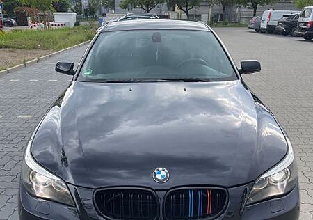 BMW 523i E60 N52 6 Zylinder M Paket