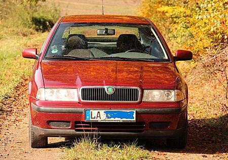 Skoda Octavia 1.6 GLX 101PS GLX