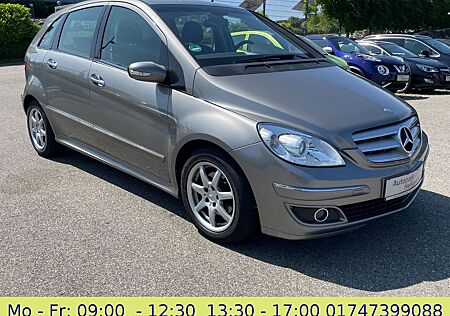 Mercedes-Benz B 200 Teilleder Klima Scheckh. SportPaket TÜV 2H