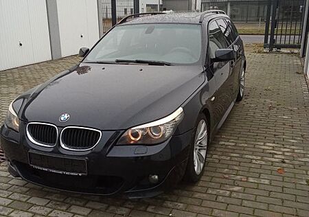 BMW 520d A touring - M Packet