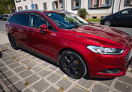Ford Mondeo 2,0 TDCi 150 PS AHK SEHR GUTER ZUSTAND