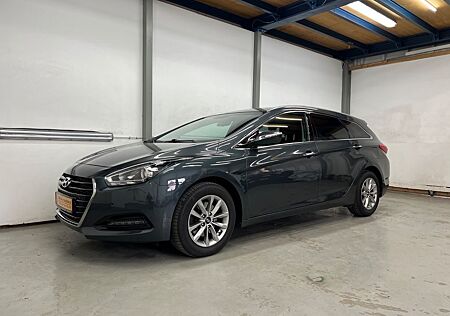 Hyundai i40 1.7 CRDi blue Trend AUTOMATIk DCT NAVI