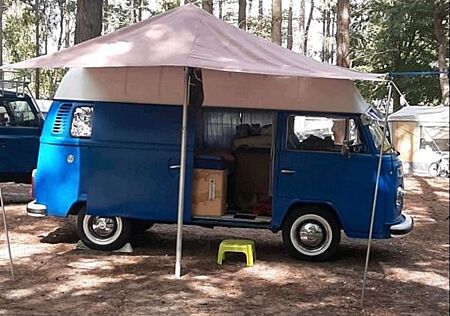 VW T2 Volkswagen Bulli / Camper