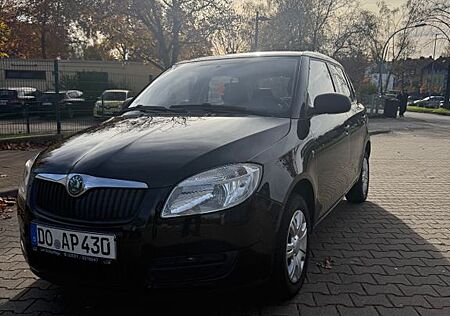 Skoda Fabia 1.2l - Tüv 11/2027