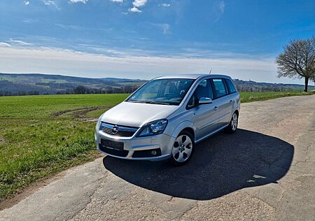 Opel Zafira 2.0 Turbo Sport
