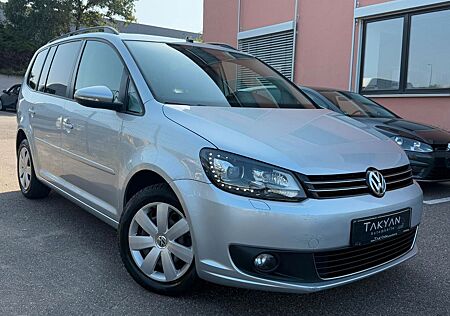 VW Touran Volkswagen Comfortline Aut. / 2.Hand / NAVI / XENON
