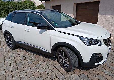 Peugeot 3008 1.6 THP 165 EAT6 Allure, AHK, Schiebe-Pano