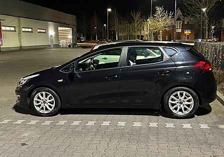 Kia Cee'd / Ceed 1.4 CVVT Edition 7 Edition 7
