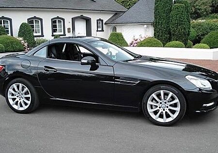 Mercedes-Benz SLK 200 -