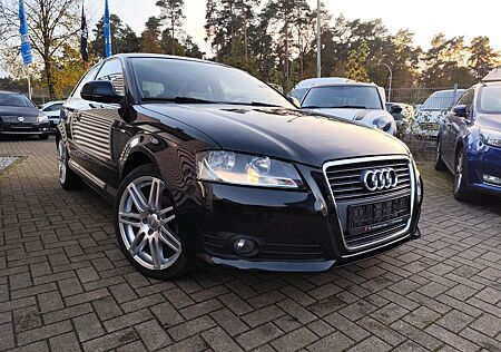 Audi A3 1.6 S line Sportpaket plus/2 Zonen-Klima