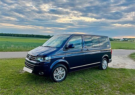 VW T5 Multivan Volkswagen 2,0l TDI 4M Highline DSG