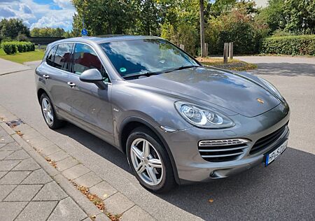 Porsche Cayenne Diesel -Panoramadach - Inspektion neu