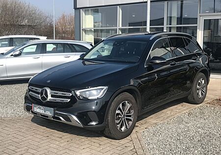 Mercedes-Benz GLC 220 d 4M AMG Pano Dist 360° Memory AHK