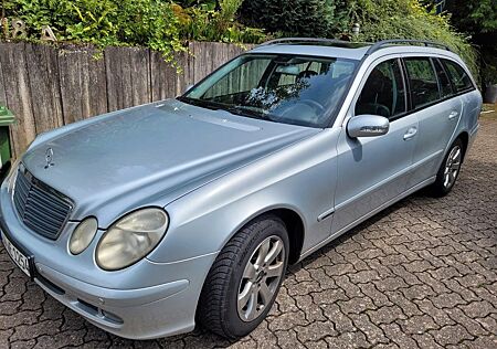 Mercedes-Benz E 220 CDI T ELEGANCE Elegance
