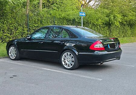 Mercedes-Benz E 280 Sportpaket, Top Gepflegt Viele Reparaturen
