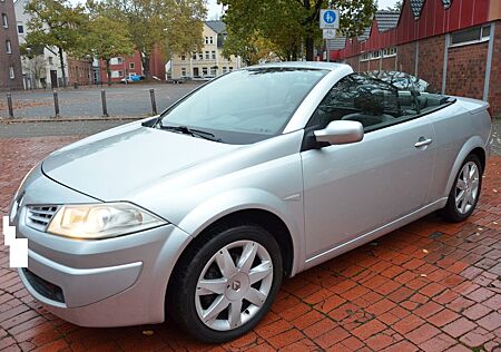 Renault Megane Coupé-Cabriolet Dynamique 2.0 16V