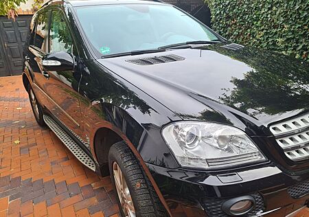 Mercedes-Benz ML 280 CDI 4MATIC -sport-utililty-vehicle