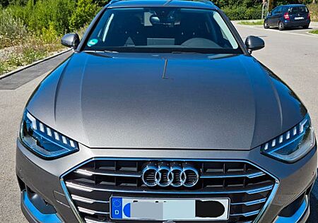 Audi A4 40 TDI S tronic Avant -