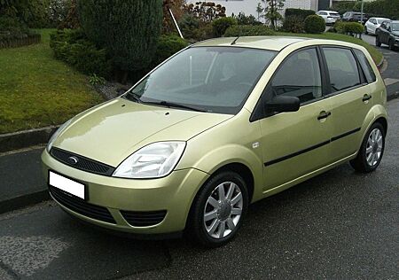 Ford Fiesta 1.4 16V Automatik