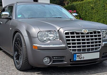 Chrysler 300C Touring 3.0 CRD Autom.
