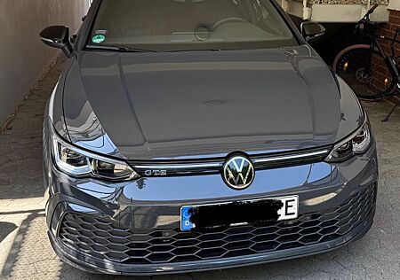 VW Golf Volkswagen eHybrid GTE-Matrix\DCC\Soundsystem\Garantie
