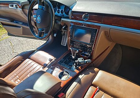 VW Phaeton Volkswagen 3.0 V6 TDI lang 4MOT. Tiptronic 5-Si...