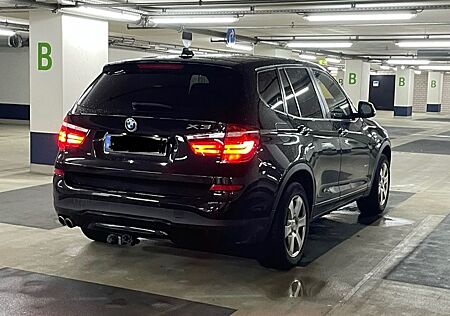 BMW X3 xDrive30d 8 fach bereift, AHK