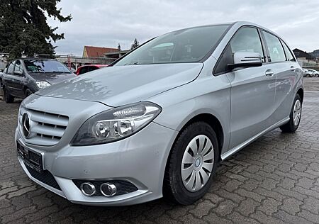 Mercedes-Benz B 180 SZH/EPH/NAVI/KLIMATR/MFL/45TKM