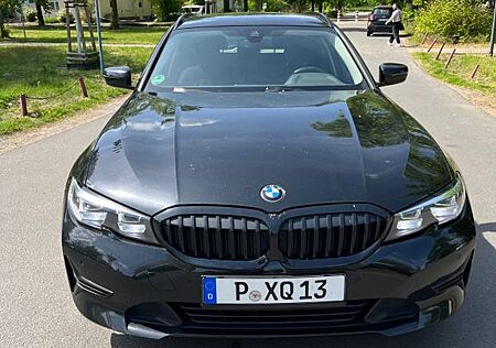 BMW 318d Touring