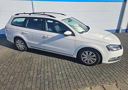 VW Passat Volkswagen 1.6 TDI BlueMotion BlueMotion