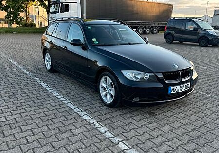 BMW 318d Touring -