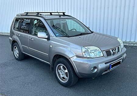 Nissan X-Trail 4x4 elegance 2.5 KLIMAAUTO