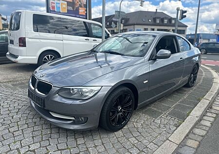 BMW 320d 320 Baureihe 3 Coupe *Xenon*PDC*Tempomat*