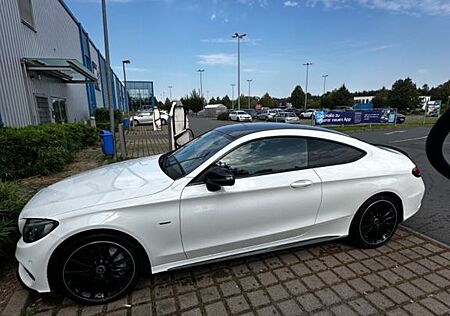 Mercedes-Benz C 300 Coupe AMG/Night Paket