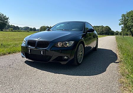 BMW 335xi Coupé -