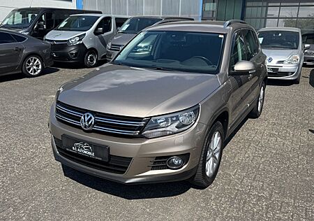 VW Tiguan Volkswagen 2,0 TDI Sport & Style BMT 4Motion*DSG*AHK