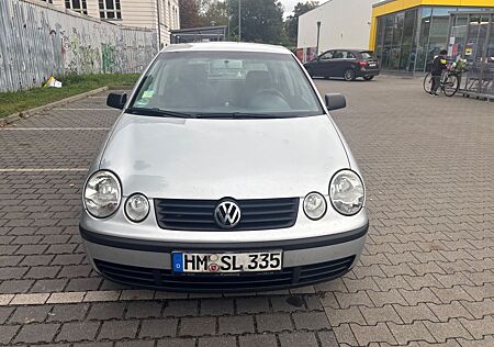 VW Polo Volkswagen Limousine 1.4 Automatik Basis Basis