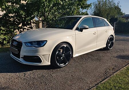Audi A3 1.4 TFSI cod S line Sportback S line