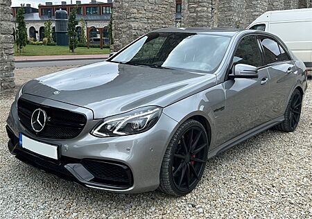 Mercedes-Benz E 63 AMG S 4MATIC AMG S