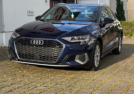 Audi A3 30 TFSI Sportback -Top gepflegt, umfangreiche