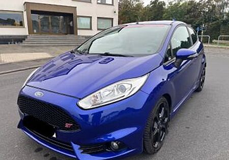 Ford Fiesta 1,6 EcoBoost ST Leder-Sport-Paket ST ...