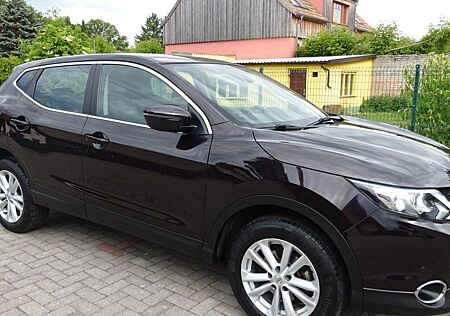 Nissan Qashqai 1.2 DIG-T Xtronic Acenta Acenta