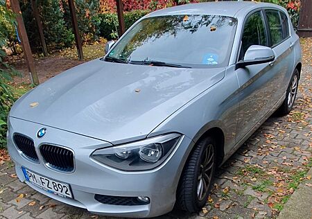 BMW 114i -PDC-KLIMAAUTOMATIK- 5 TÜRER