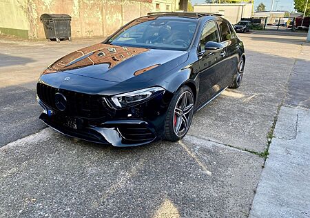 Mercedes-Benz A 45 AMG S 4MATIC+ DCT Night-Paket
