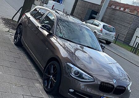 BMW 120d Sport Line Sport Line
