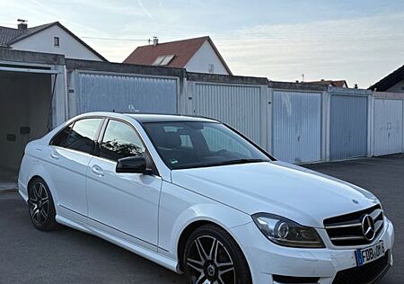 Mercedes-Benz C 250 d AMG Line Autom. AMG Line